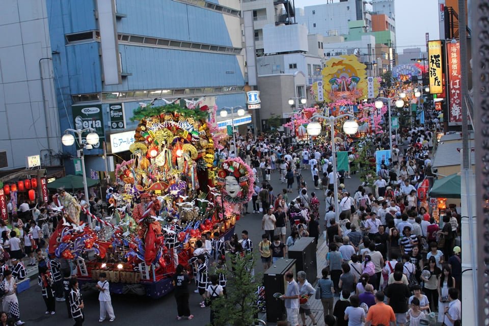 八戸ポータルミュージアム「はっち」2階から撮った写真