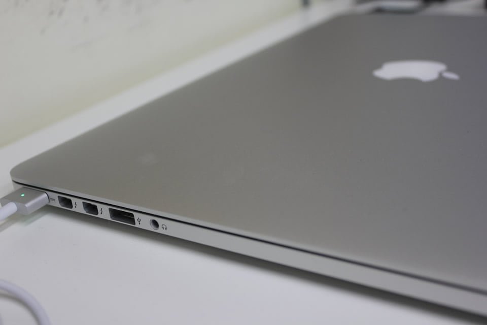 MBP15 Retina